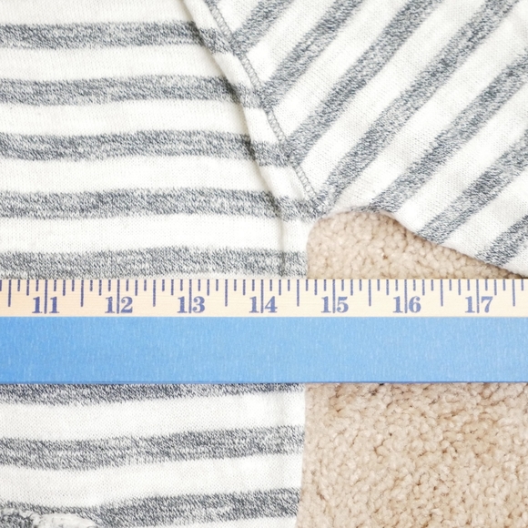 ⭐ 3/$15 ⭐ Aerie striped sweater - Picture 6 of 7